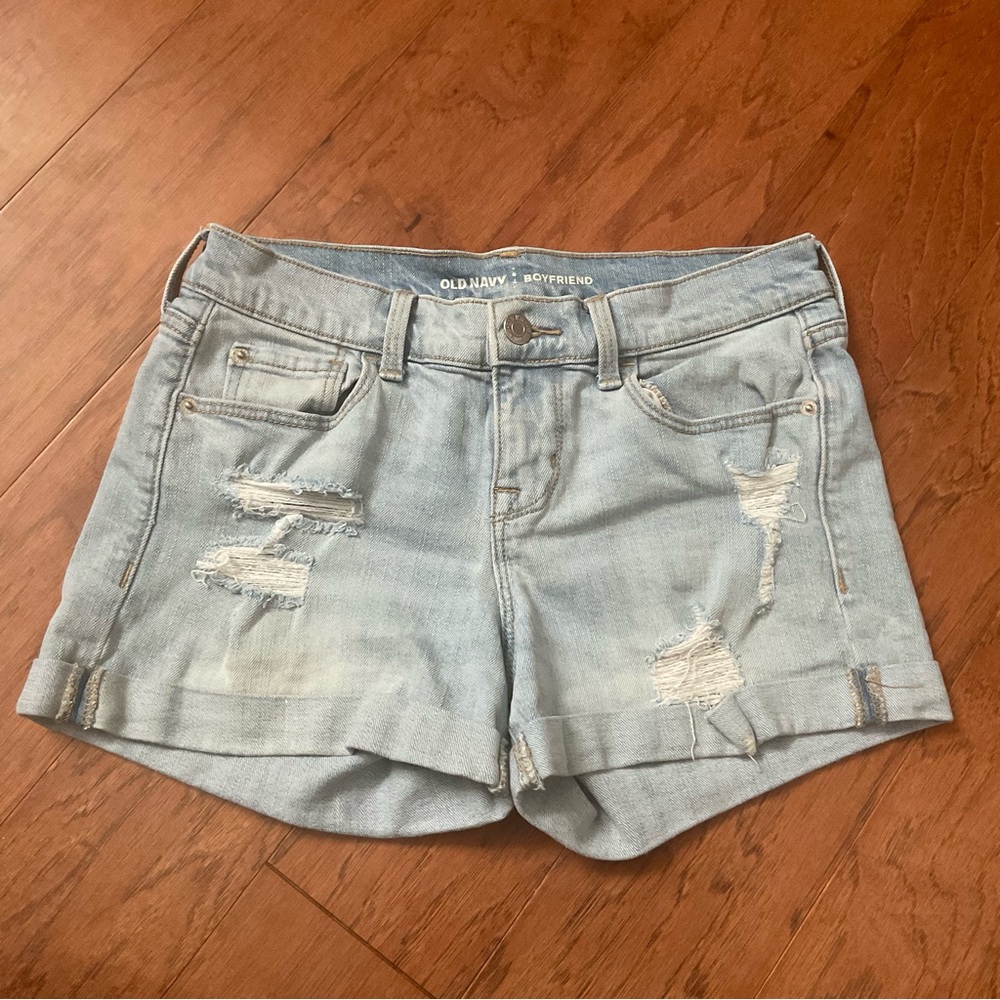 Old Navy Light Wash Distressed Cuffed Boyfriend Fit Jean Shorts Size 2 Summer